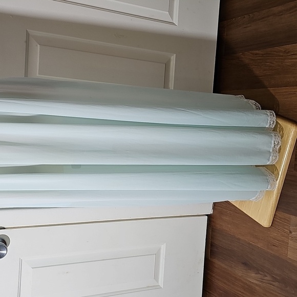 Miss Elaine Light Blue And White Lace, long Vintage Robe. Oversized Small. - Picture 8 of 12